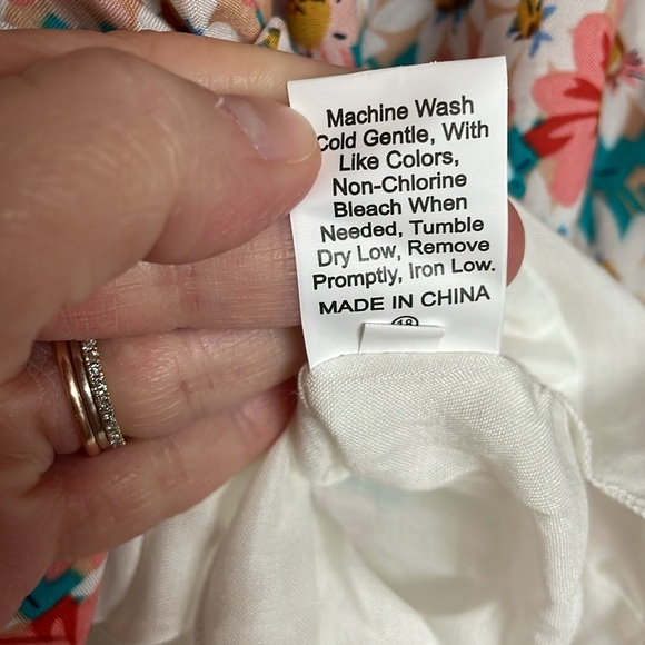 ePretty Size XL White and Pink Floral High-low Tier Lightweight Flowy Midi Skirt - Picture 5 of 9